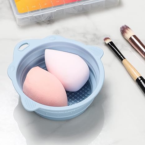 Foldable Silicone Makeup Brush Cleaner Bowl - Etercycle Portable Cleaning Tool for Brushes, Powder Puffs, and Sponges (Pink)